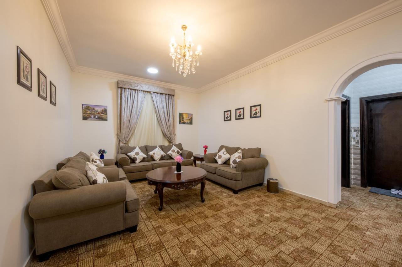 Jasmine Beach Hotel Suites Yanbu Exterior photo